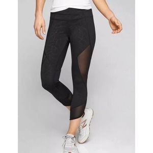 Athleta Angle Aura Sonar Mesh Capri Women's Size M EUC